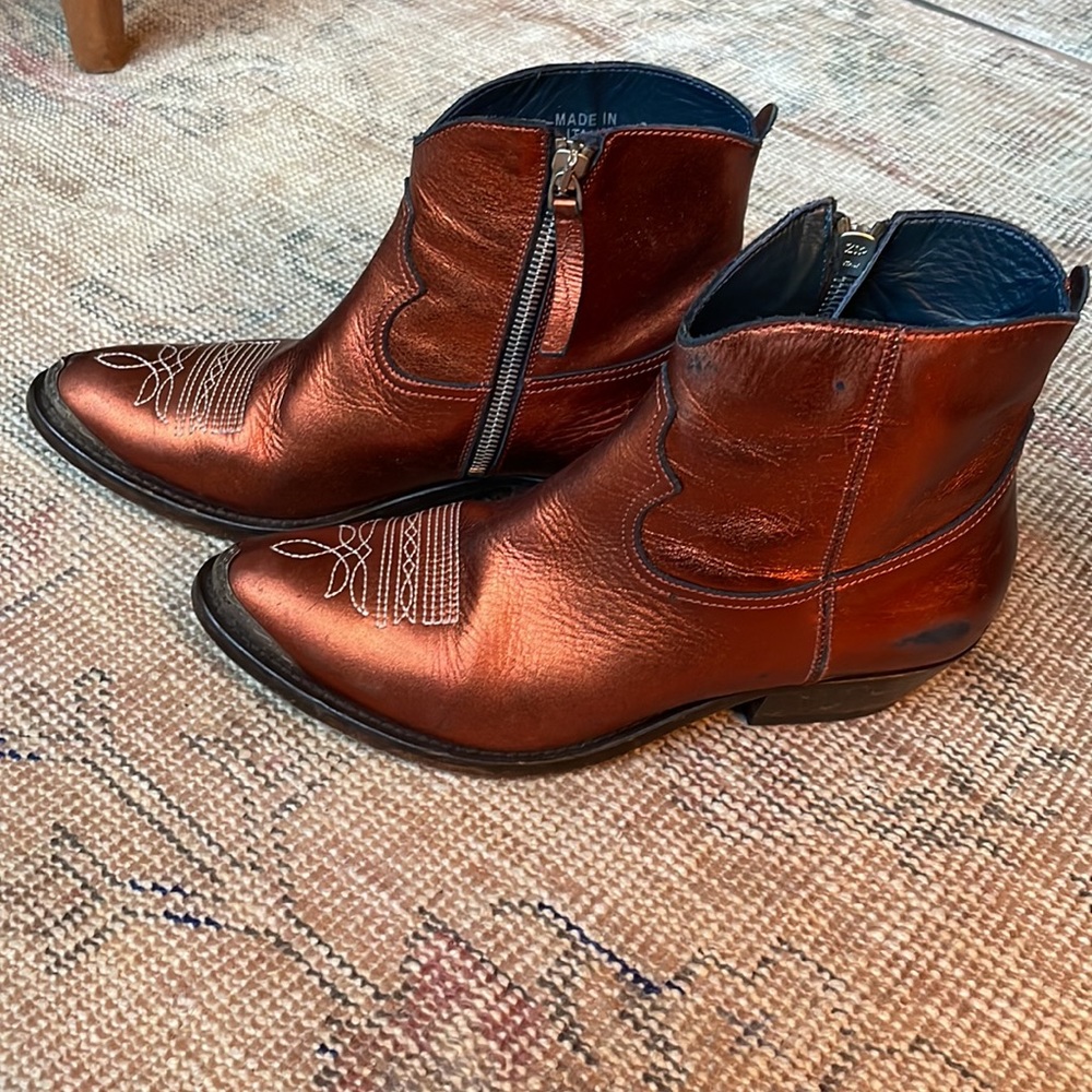 Golden Goose booties size 38 fits 8.5